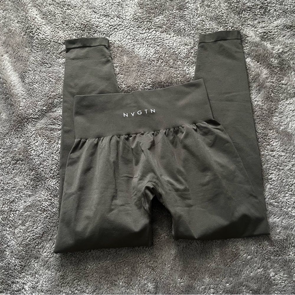 NVGTN dark olive seamless leggings size medium